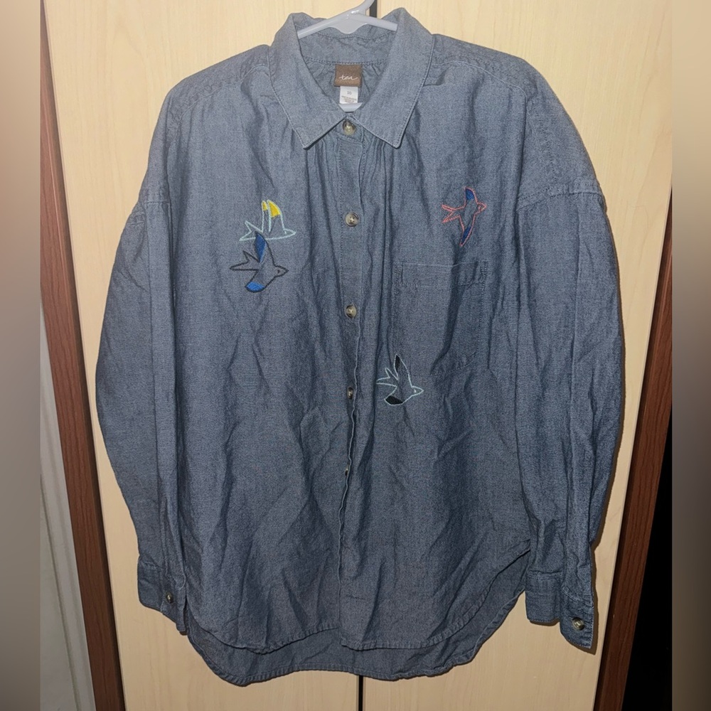 Tea Collection Girls Chambray Bird Embroidered Button Down Shirt Size 10